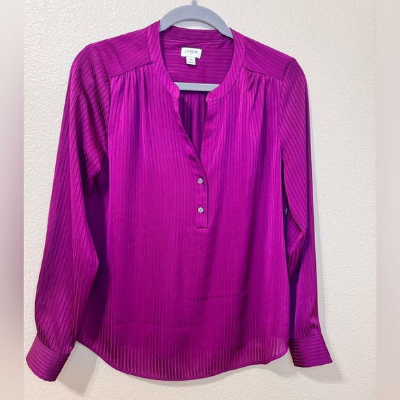 J.Crew XS Fuchsia Pleated Long Sleeve Blouse – Excellent Condition - Picture 2 of 7